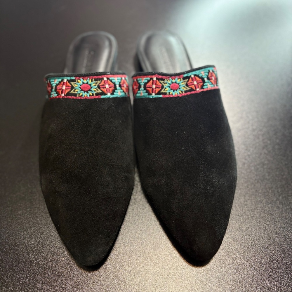 Johnny Was embroidered black suede mule slip-on‎ shoes flats size 10 comfort